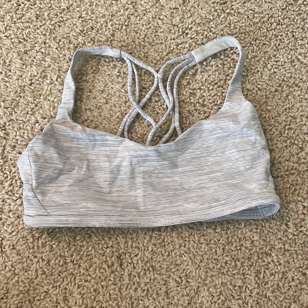 Lululemon bra
